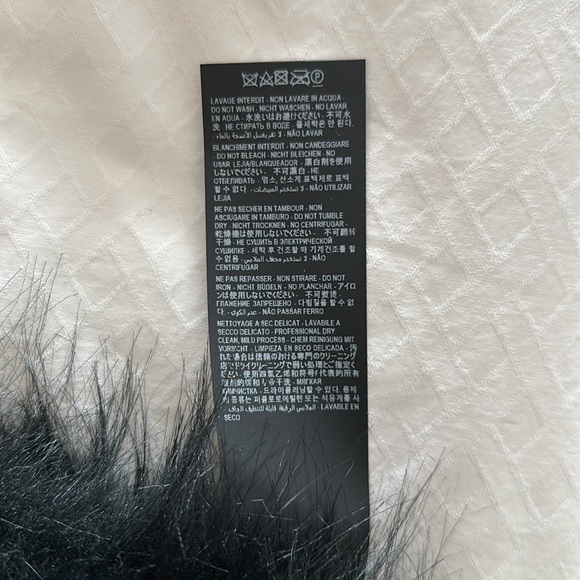 New with tags SAINT LAURENT Mini Skirt in Boucle Tweed with Faux-Fur - Picture 11 of 12